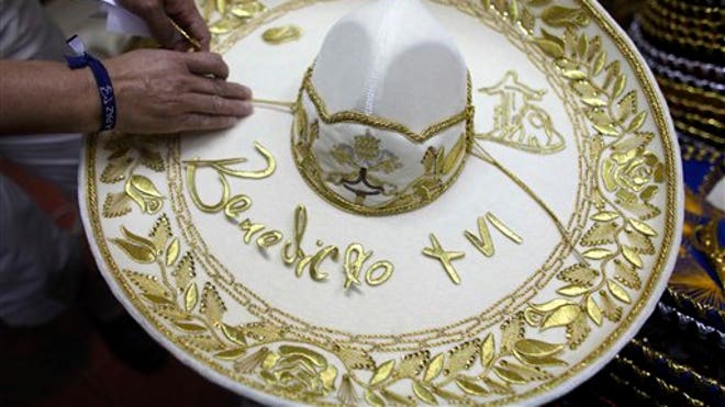 mexicanhat_papalvisit_0316